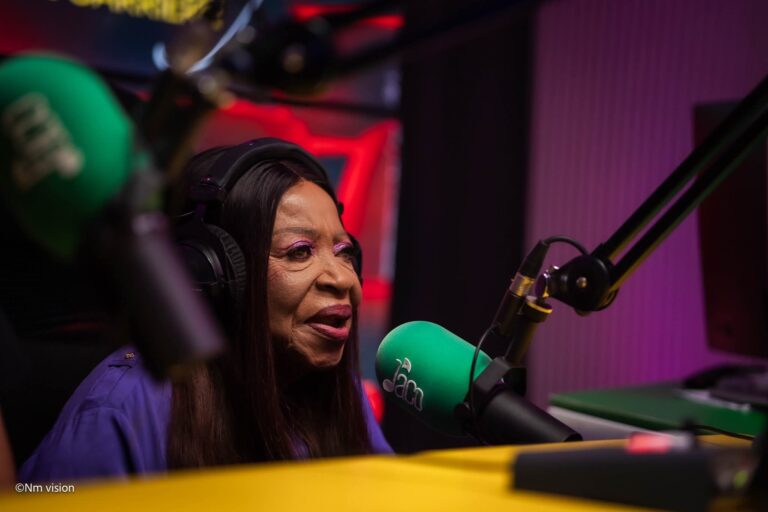 Mediasphére: Jaco Radio oragnaise une  Listening Party du nouvel album de Patience Dabany
